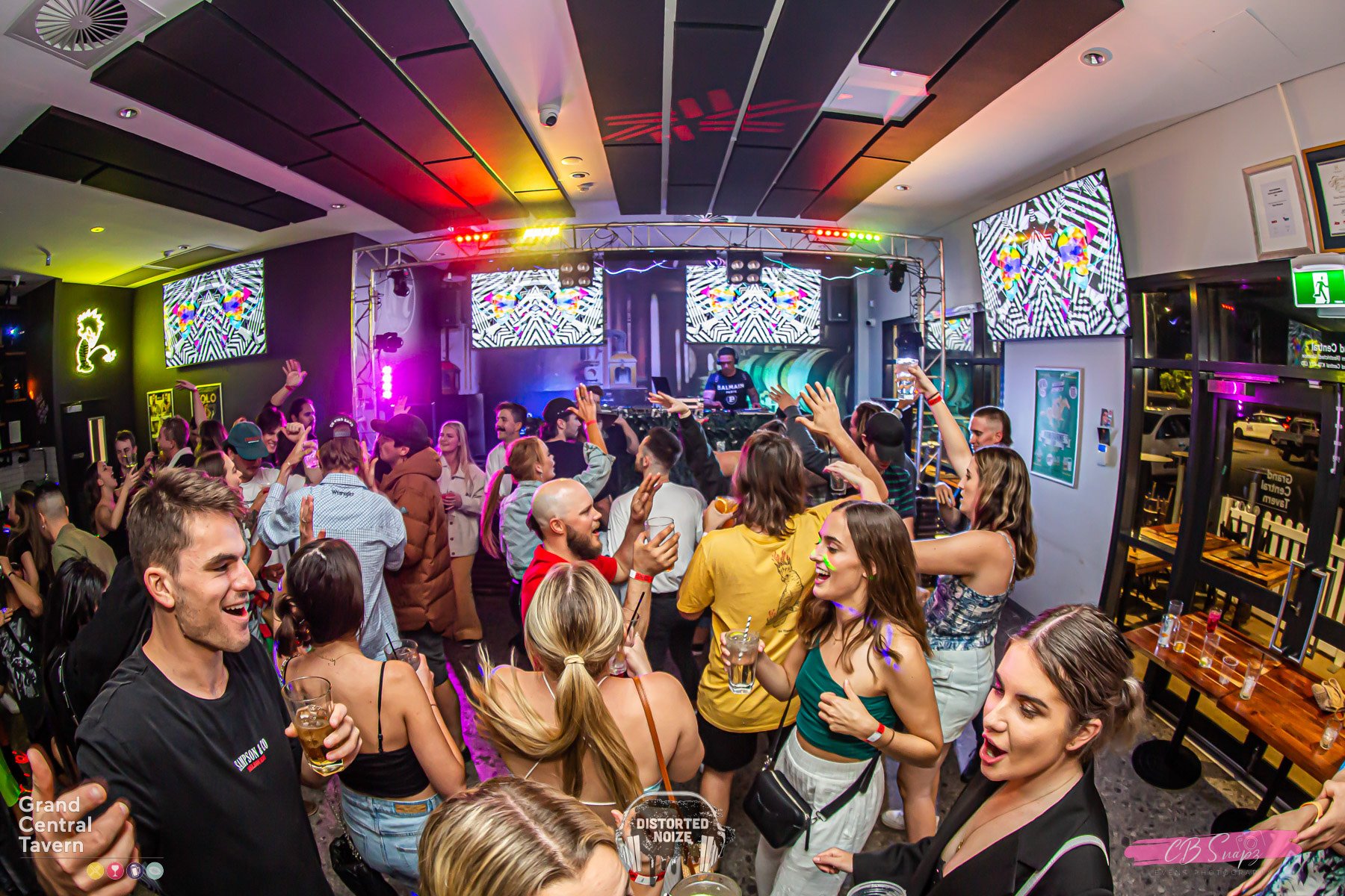 party at grand central tavern